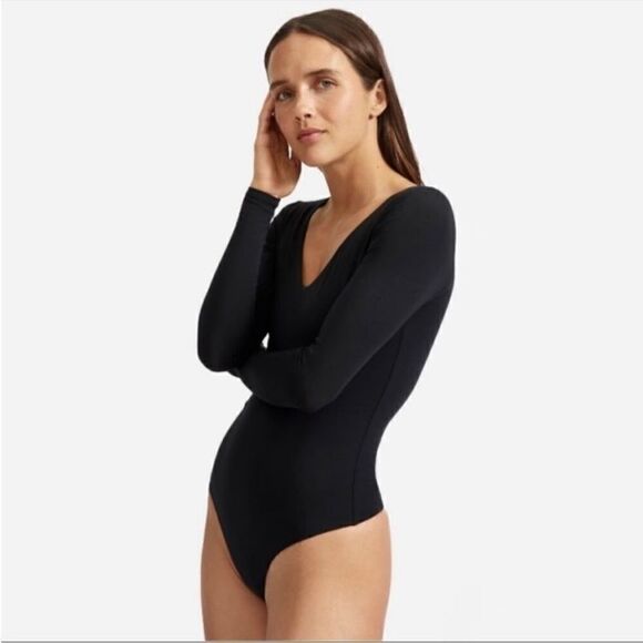 NWOT Everlane The Long-Sleeve V-neck Supima®
Bodysuit Size S - Picture 2 of 10